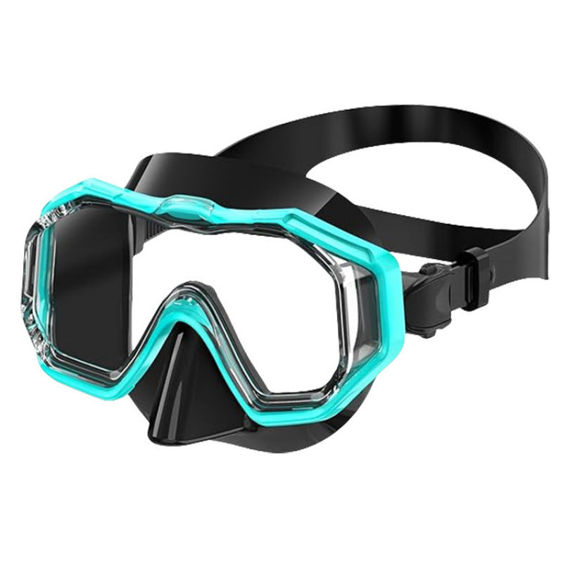 Diving mask with special field of vision and anti-fog technology Bowlift