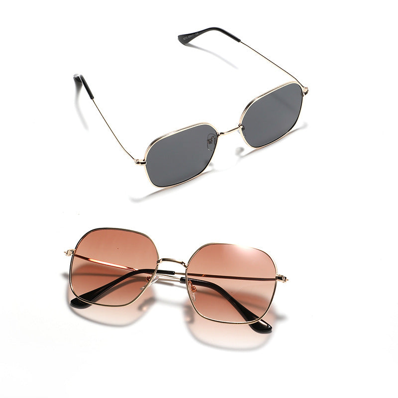Women's fashionable square sunglasses with narrow metal frame and UV protection Bowlift