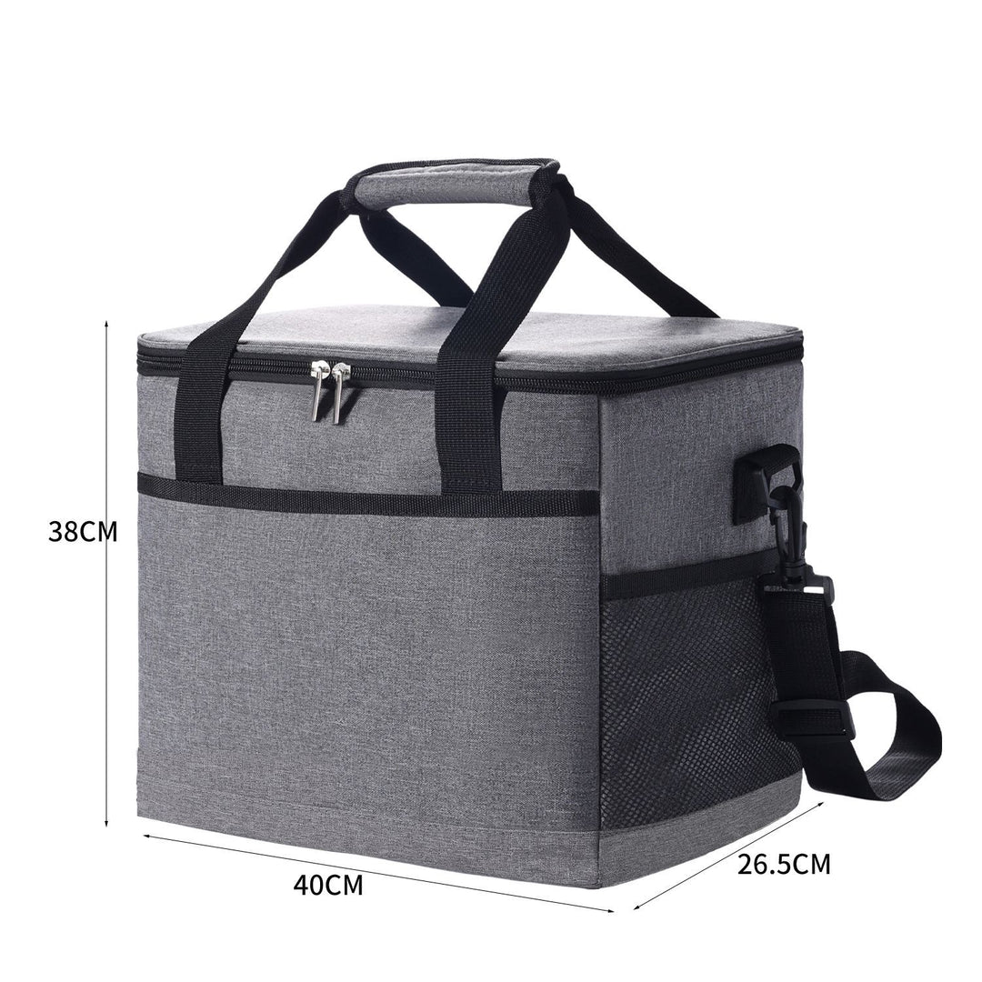 Unisex cooler bag with additional insulation compartment and practical carrying handle Bowlift