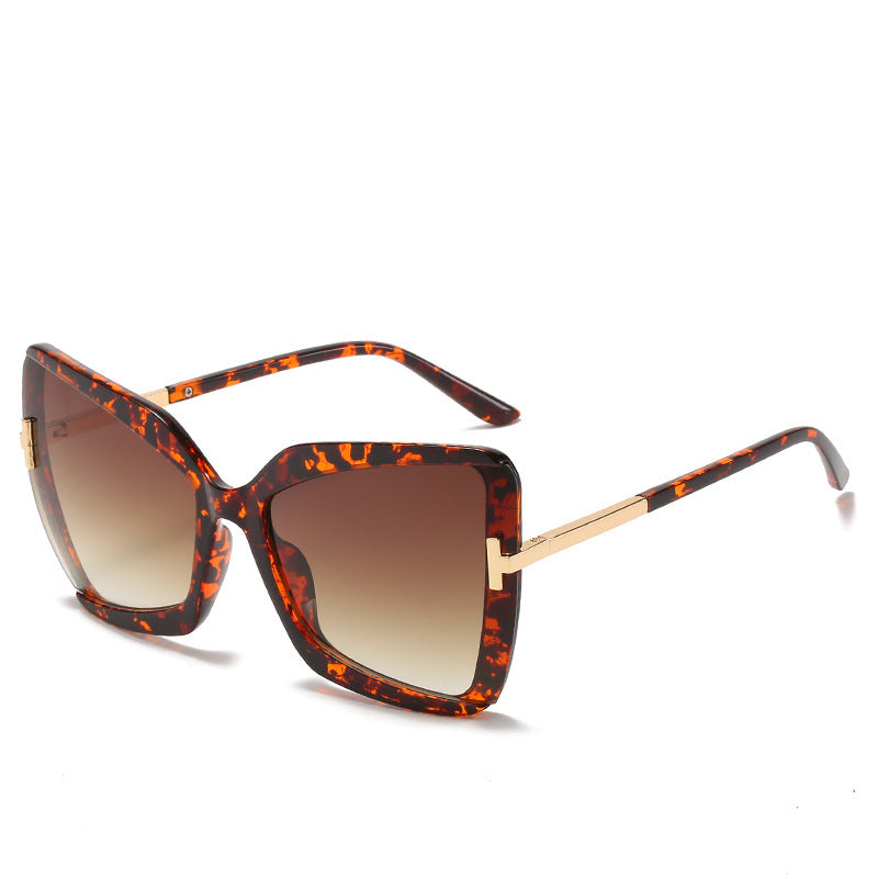Luxurious Oversized Shield Sunglasses Bowlift