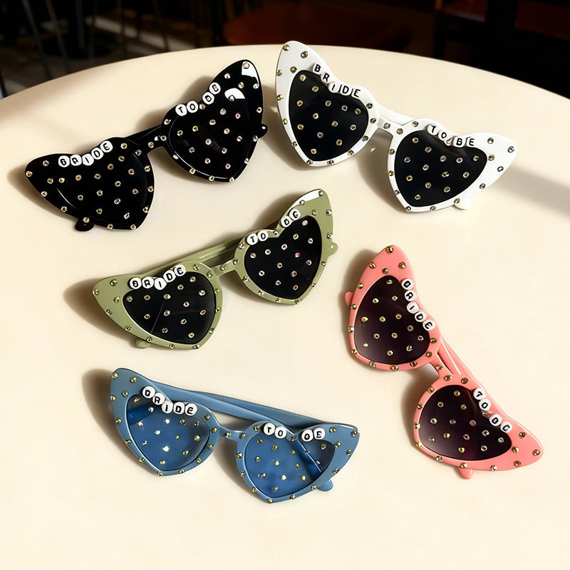 Bride-To-Be Heart-Shaped Sunglasses Bowlift