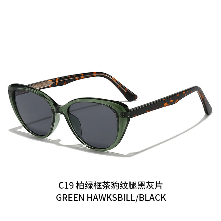 Women's stylish Cat-Eye sunglasses with UV protection and comfortable frame Bowlift