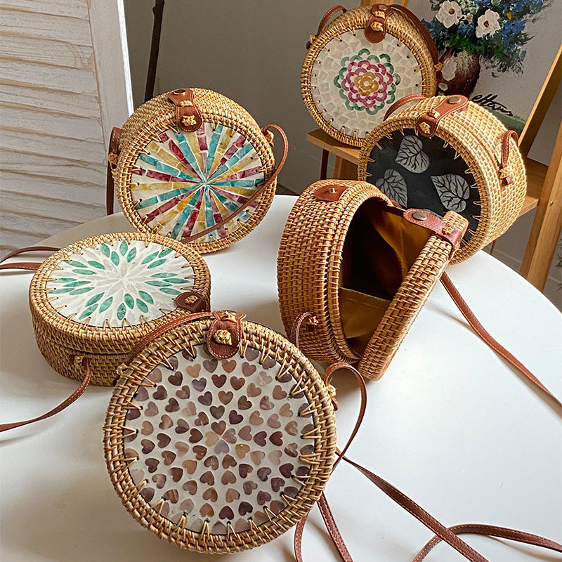 Ladies Round Basket Bag Bowlift