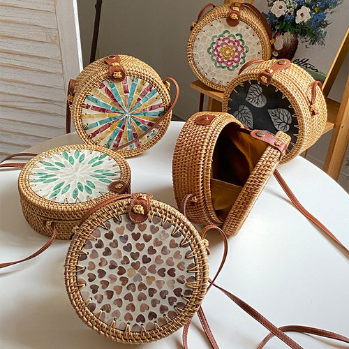 Ladies Round Basket Bag Bowlift