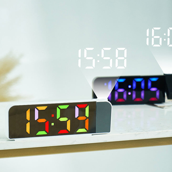 Projection clock with digital display Bowlift