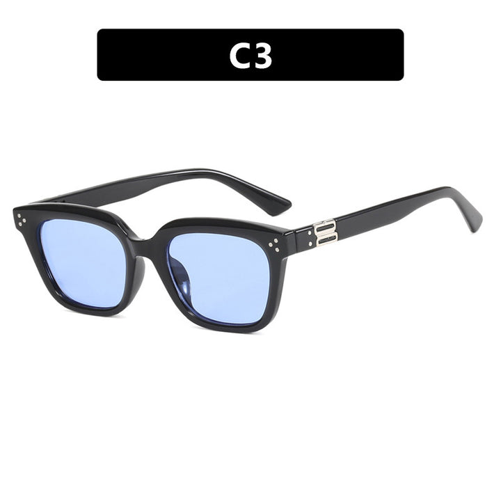 Women oversized sunglasses in modern geometric design Bowlift