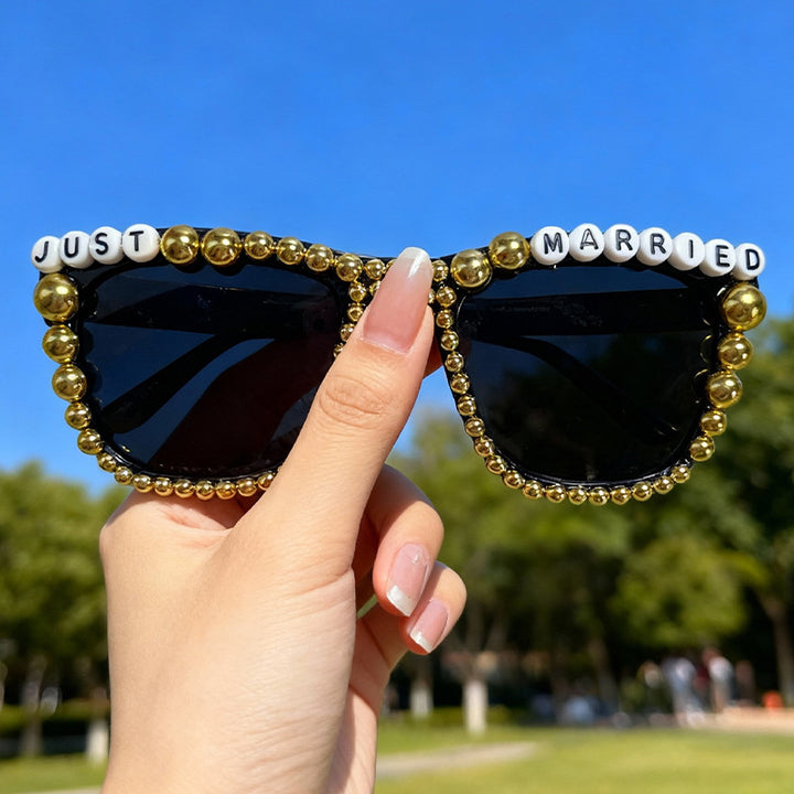 Decorative Heart-Shaped Party Sunglasses Bowlift