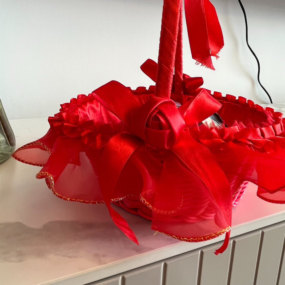 Ladies Festive Storage Basket with Tulle Decoration Bowlift
