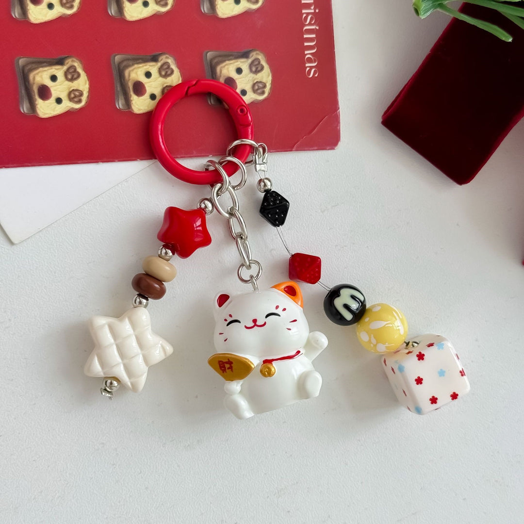 Keychain with Cute Cat Design Bowlift