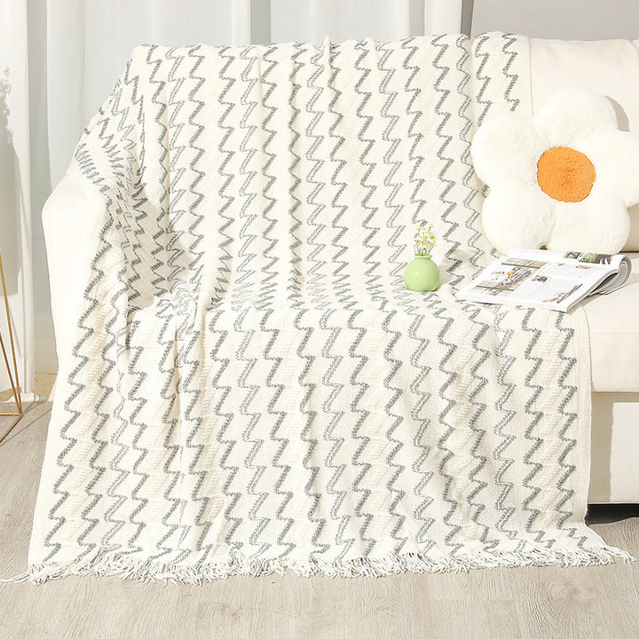 Women's Decorative Zigzag Knit Blanket Bowlift