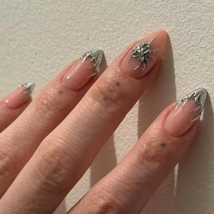 Creative Nail Art with Stylish Metallic Finish Bowlift
