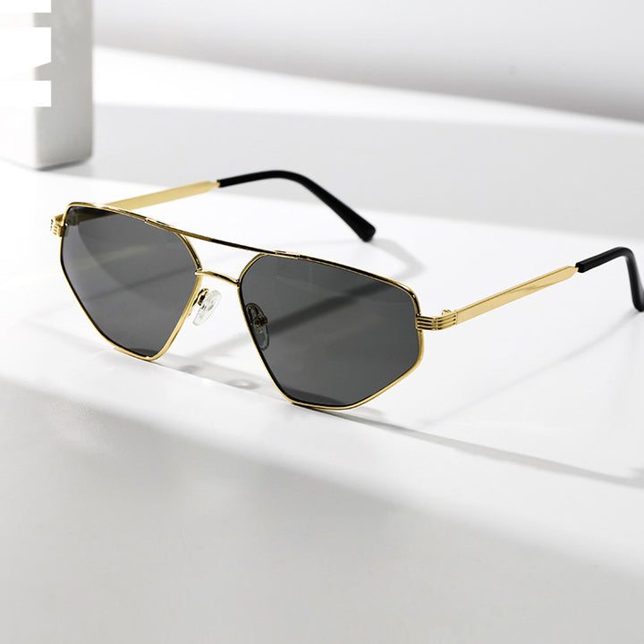 Ladies geometric sunglasses with elegant metal frame Bowlift