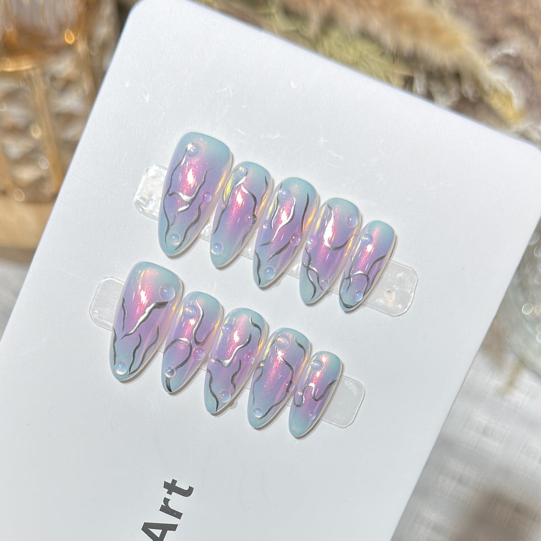 Iridescent Press-On Nail Set Bowlift