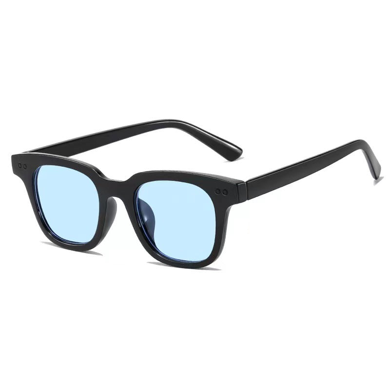 Women's fashionable retro sunglasses with sturdy plastic frame Bowlift