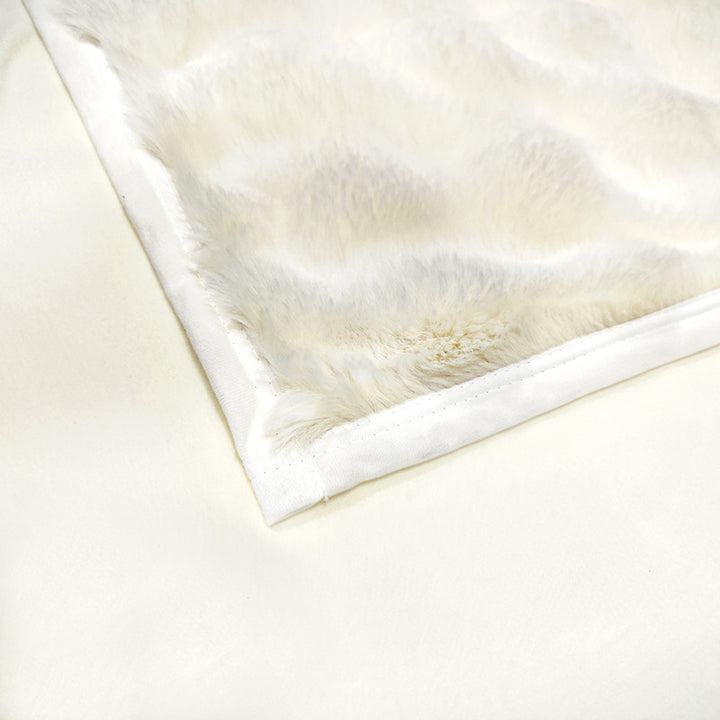 Women luxurious and super soft fleece blanket Bowlift