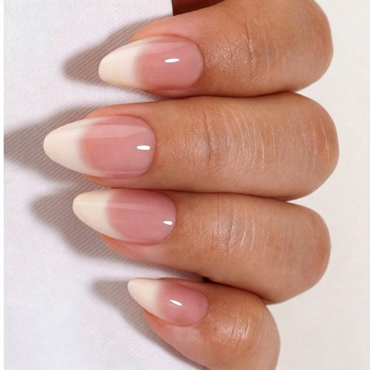 Almond-Shaped Gradient Press-On Nail Set Bowlift