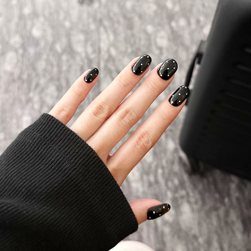 Artistic Cat-Themed Press-On Nail Art Set Bowlift
