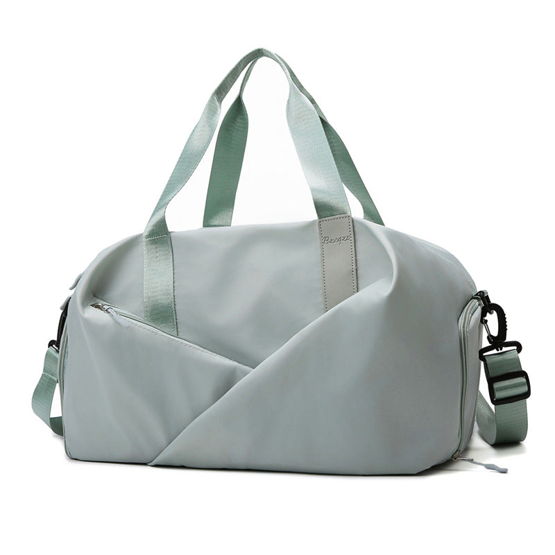 Practical Multi-Compartment Gym Duffle Bag