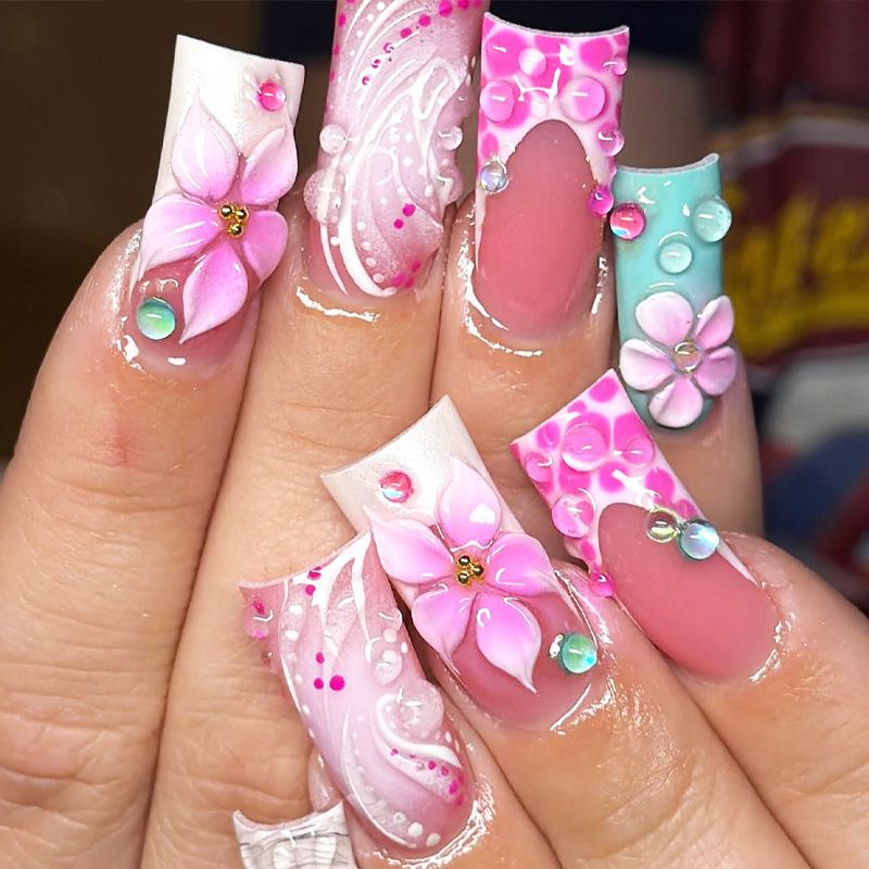Artisan Decorative Nail Tips Bowlift