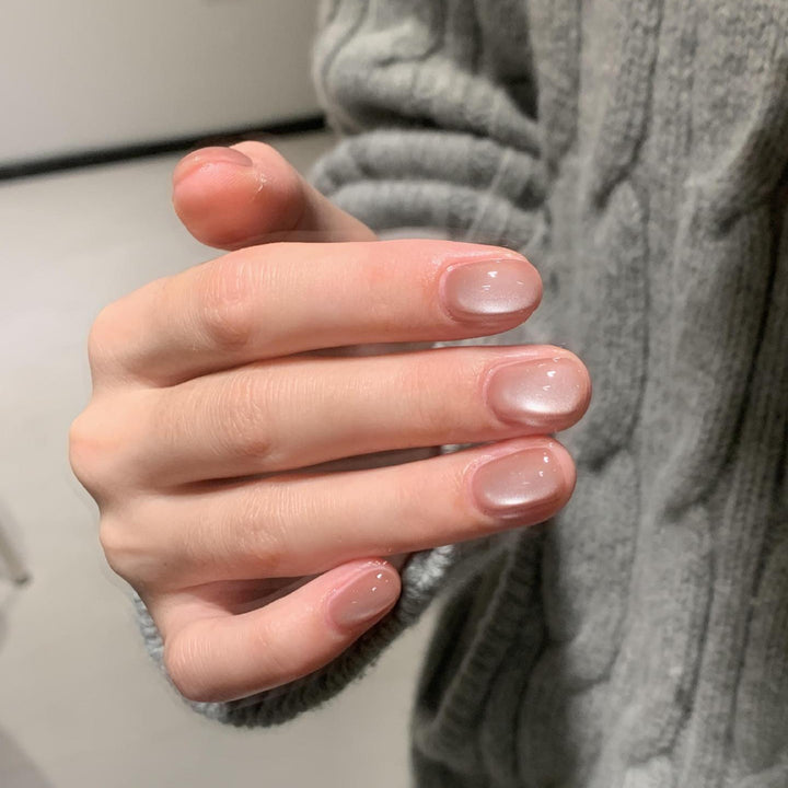 Artificial nails in modern ombre design Bowlift
