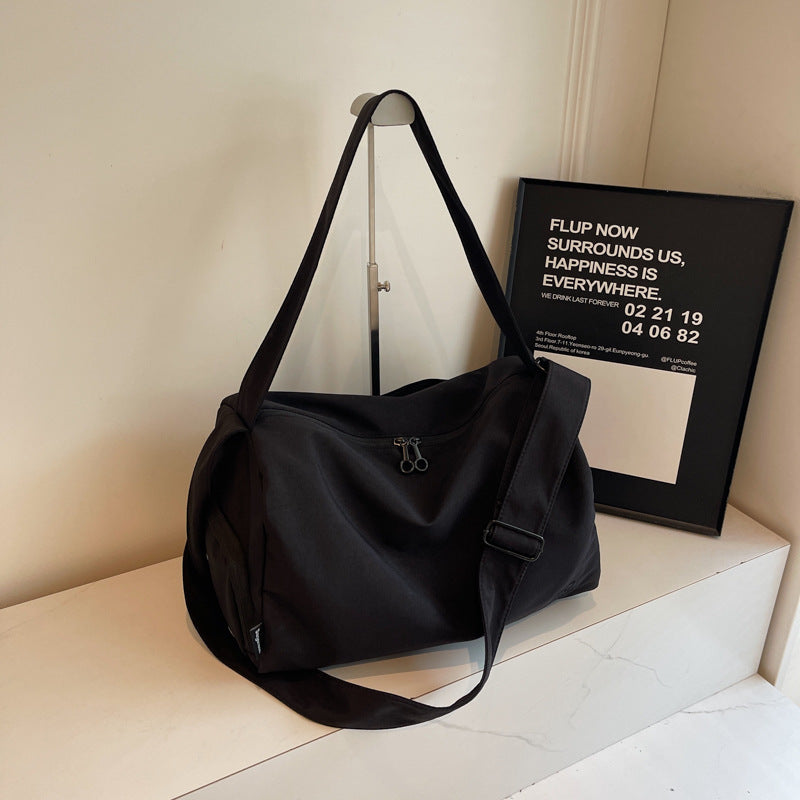 Multifunctional Sports Bag with Practical Carrying Options Bowlift