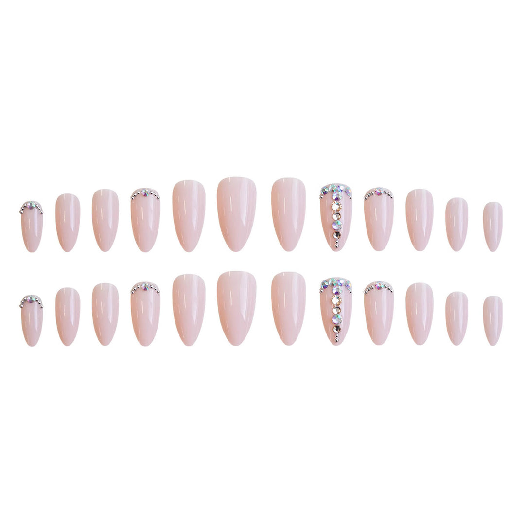 Nail set with elegant glitter accents Bowlift