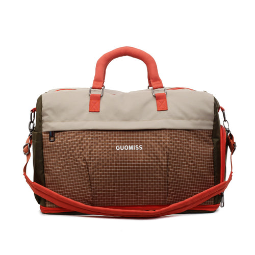 Sporty Weekender Bag with Ergonomic Design Bowlift