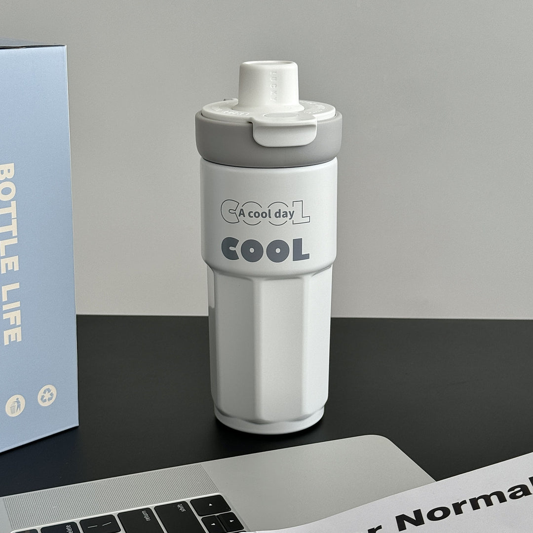 Ladies stylish coffee mug with spill-proof lid Bowlift