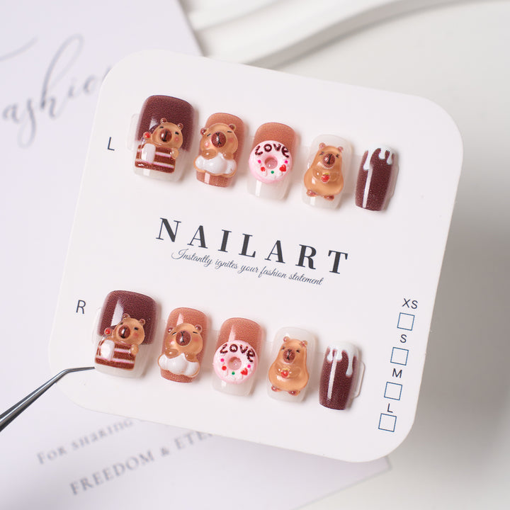 Stylish Press-On Nail Set Bowlift