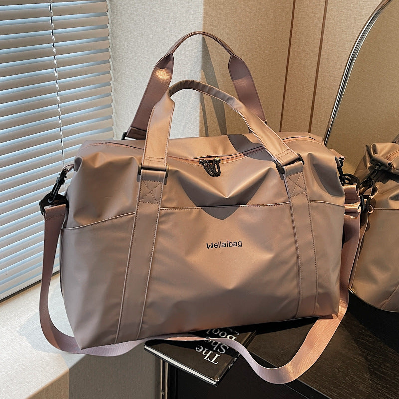 Multi-Functional Sporty Travel Duffel