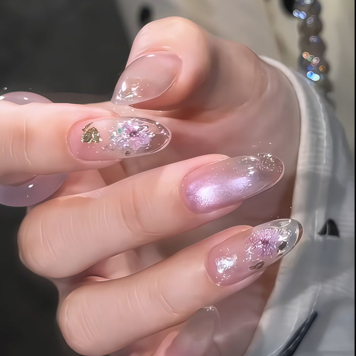 Artificial nails with glamorous glitter and flower design Bowlift