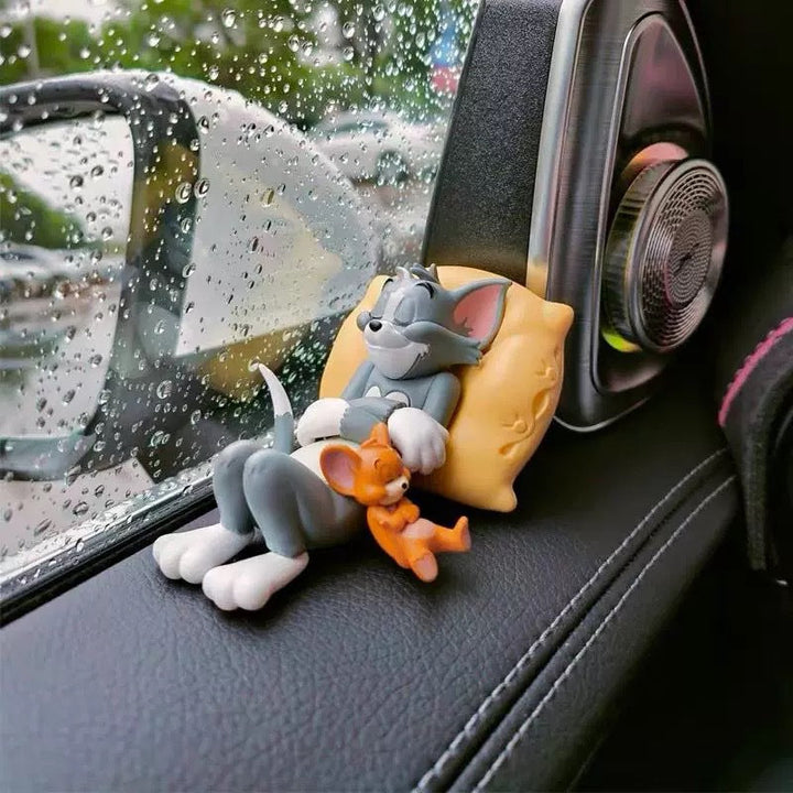 BowLift | Adorable Car Dashboard Ornament