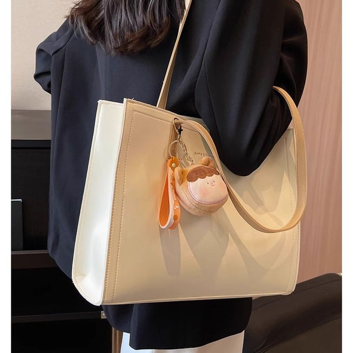 Minimalist Leather Tote Bag Bowlift