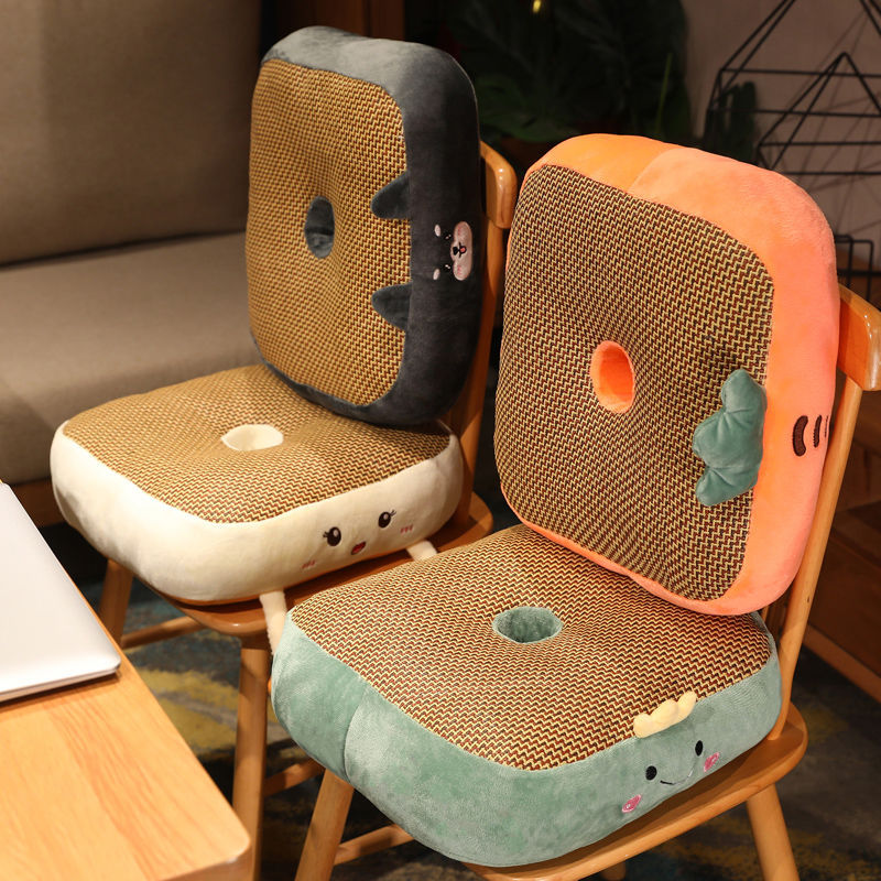 Cute comfort seat cushion with 3D design Bowlift
