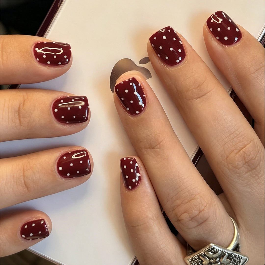 Creative Nail Art with Dots Bowlift