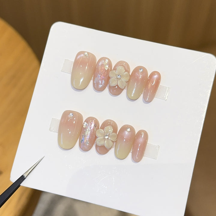 Artificial Nails Bowlift