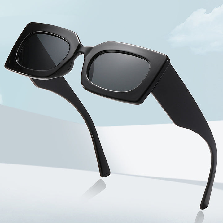 Women's Fashion Sunglasses in Modern Square Design Bowlift