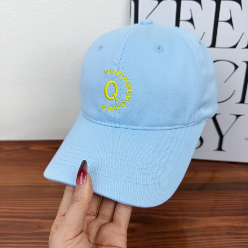 Women's Vintage-Inspired Adjustable Cap Bowlift