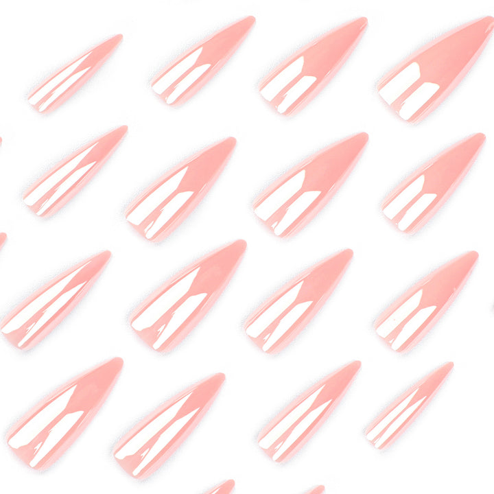 Artful Stiletto Nails with High Gloss Finish Bowlift