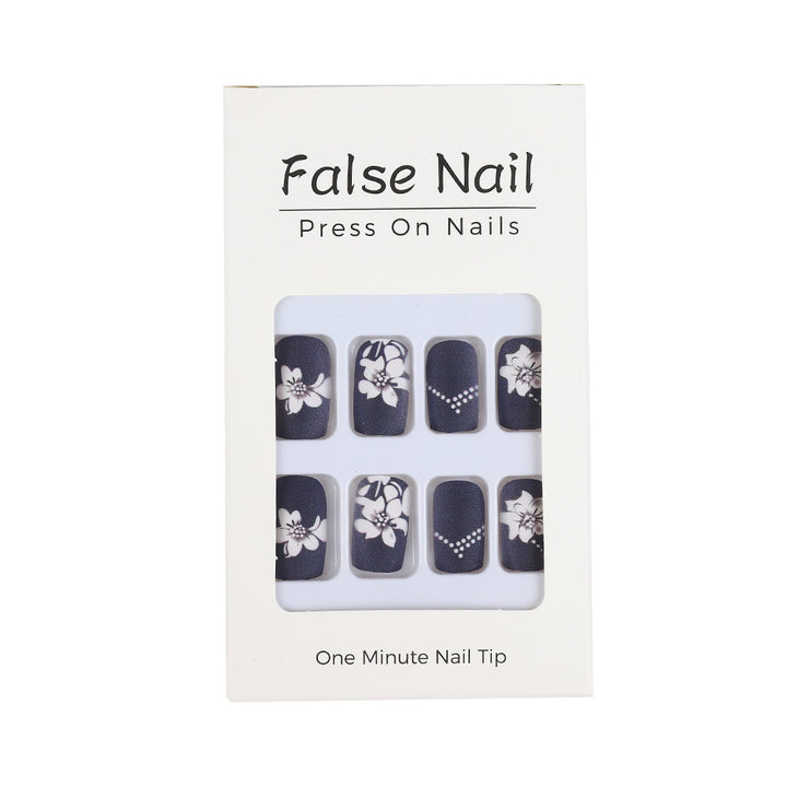 Artificial nails with elegant floral designs Bowlift