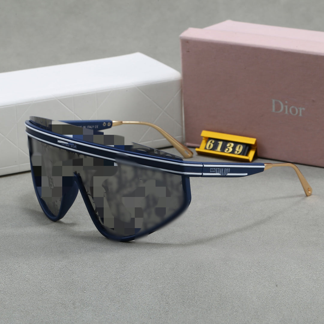 Ladies Cat-Eye Sunglasses with Modern Design Bowlift