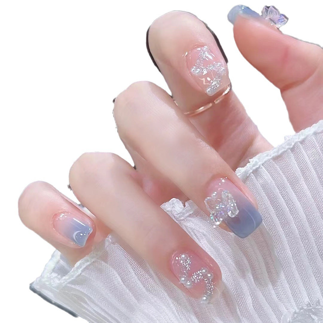 Floral-Inspired Elegant Press-On Nail Design Bowlift