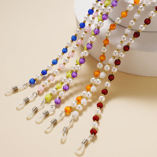 Elegant Pearl and Crystal Eyewear Chain Bowlift