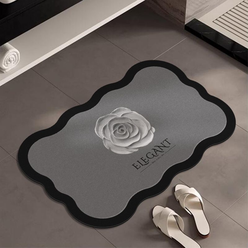 Elegant Floral Accent Bath Mat