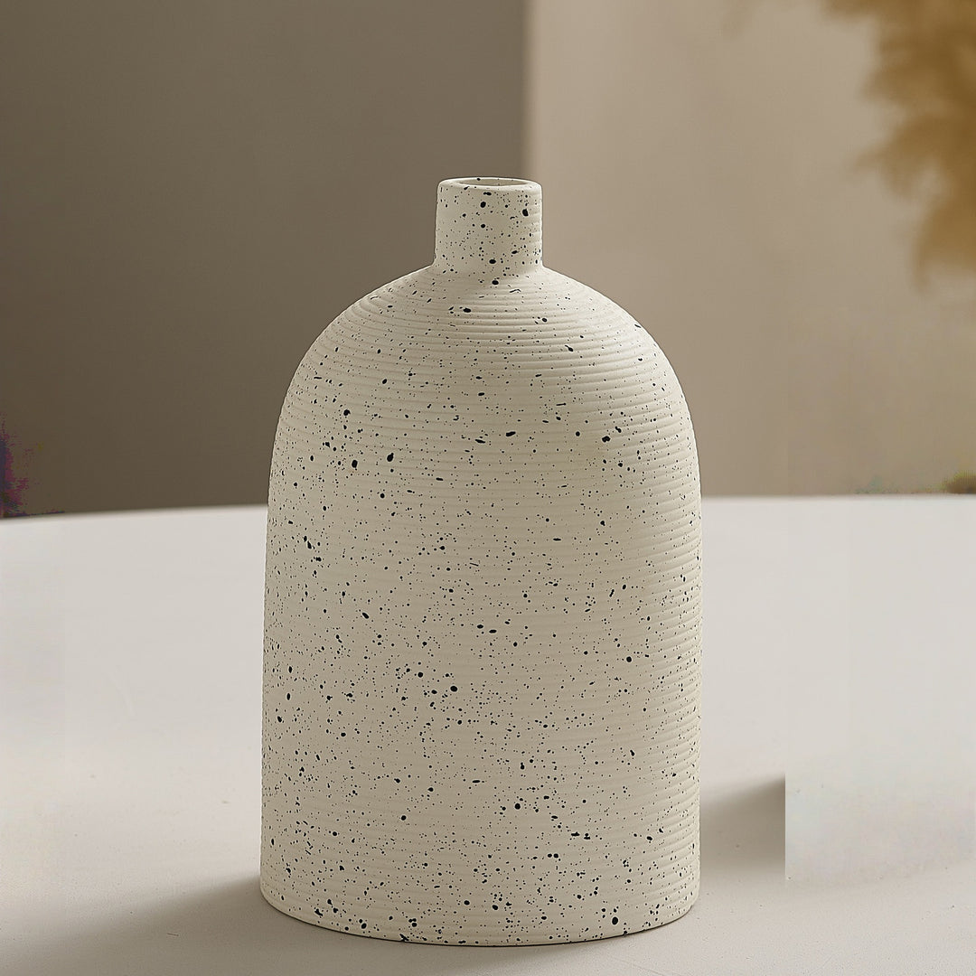 Elegant and Artistic Ceramic Vase Bowlift