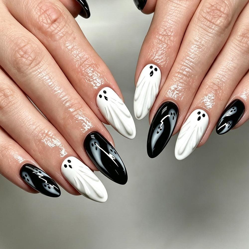 Halloween Ghost Nail Art Bowlift