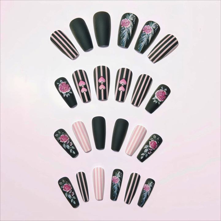 Artificial nails with romantic roses and heart designs Bowlift