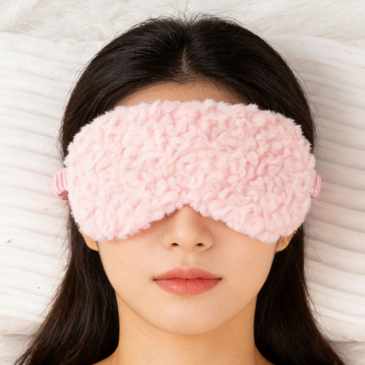 Women's luxury sleep mask with voluminous faux fur cover and softly padded eye area Bowlift