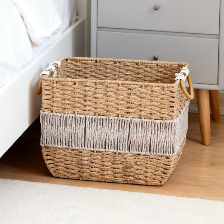 Handmade storage basket with fringes Bowlift