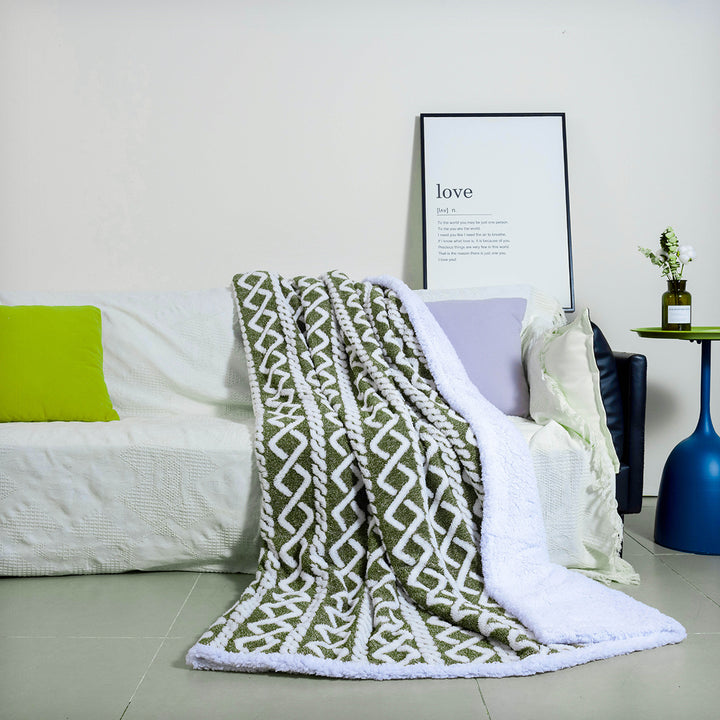 Women Cozy Reversible Blanket with Geometric Pattern Bowlift